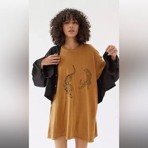Project social T burnt orange oversized tiger t-shirt